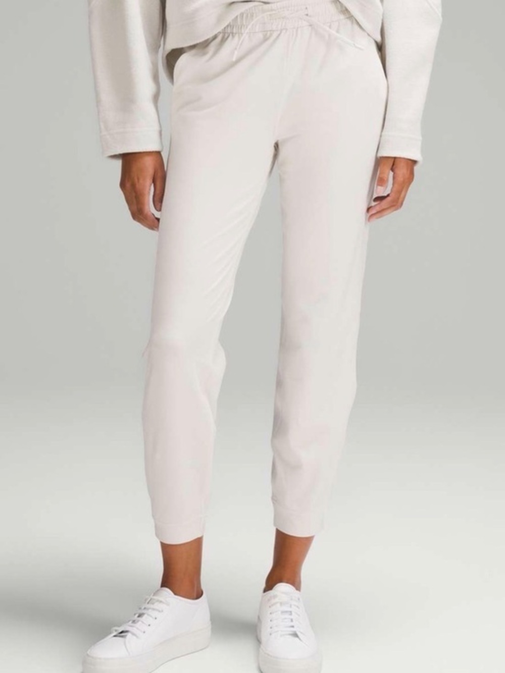 Lululemon Soft Jersey Classic-Fit Mid-Rise Jogger Heathered Bone Size 6